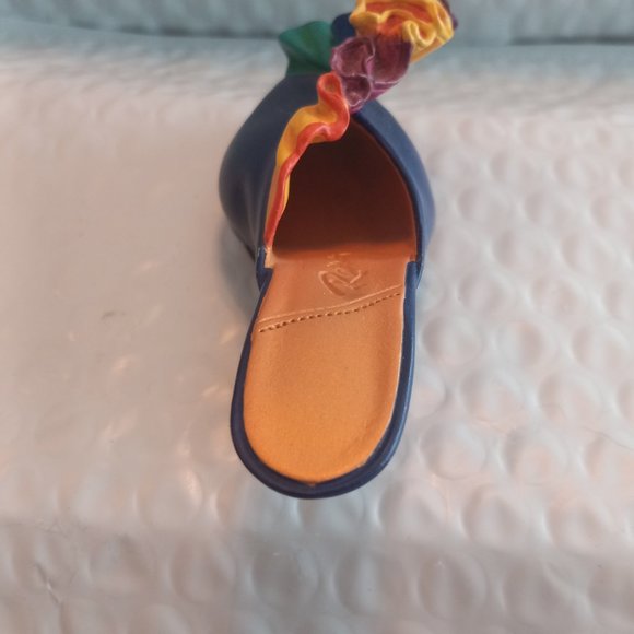 Just The Right Shoe By Raine Rio Mini Figurine 25080 - Picture 4 of 9